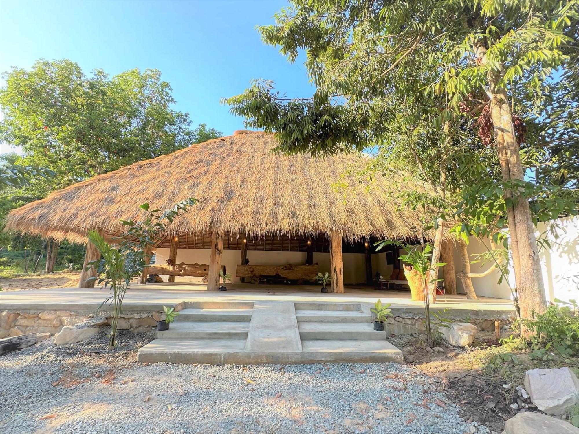 ロング ビーチ リゾート コー ロン Sok San Village エクステリア 写真
